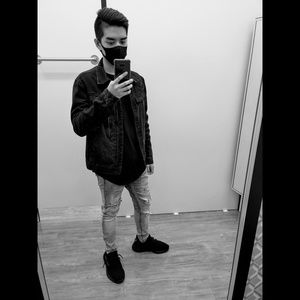 Meet your Posher, Francis lynch